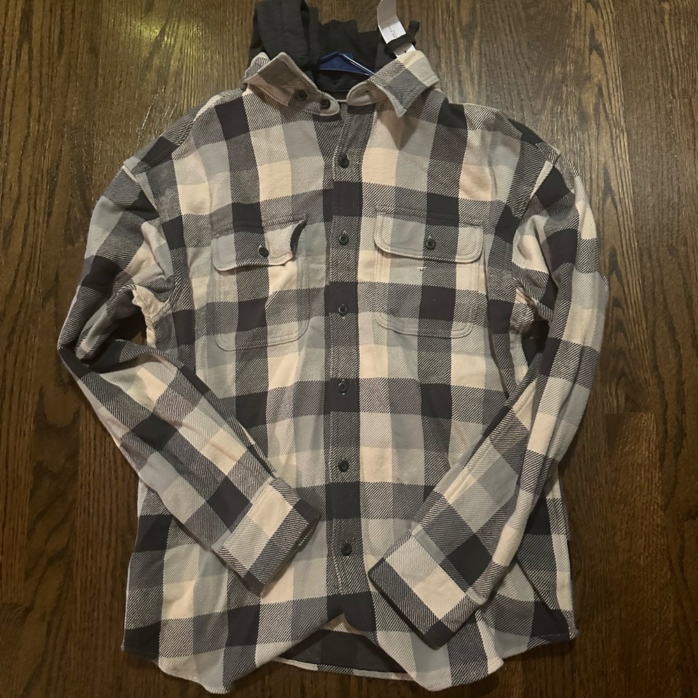 American Eagle NEW hooded flannel size M